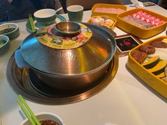 -润园四季椰子鸡火锅(卓越INTOWN店)