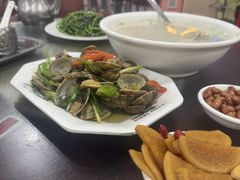 -岛中岛·海鲜大排档·万宁老字号(东澳店)