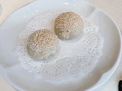 黄桥酥饼-皇朝会.经典传统粤菜(外滩店)