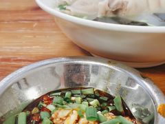 -中和裴氏蹄花(府河路店)