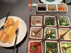 -左庭右院鲜牛肉火锅黑金店(陆家嘴中心店)