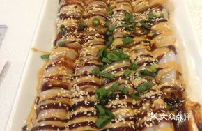 Hong Kong Style Mixed Sauce Rice Noodle Roll