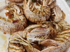 -亚龙湾亚泰商业街