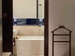 -上海龙之梦万丽酒店