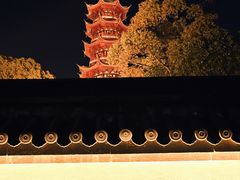 -龙华寺
