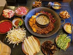 -渝井巷重庆老火锅(沈阳吉祥店)