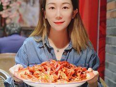 -沪小胖小龙虾(淮海中路旗舰店)