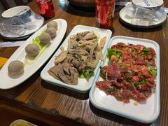 -乡土黄·鲜牛肉火锅·小龙虾(兴业街店)