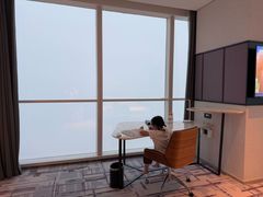 -大连星海皇冠假日酒店