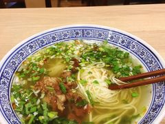 -陇兴楼兰州拉面(西安咸阳国际机场店)