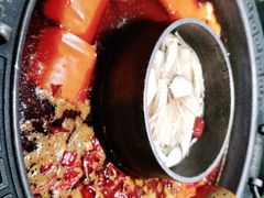-晓宇重庆火锅(龙首店)