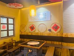-锅来乐地锅鸡(安亭店)