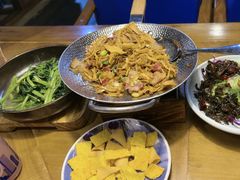 -雀舞云南菜(天津天河城购物中心店)