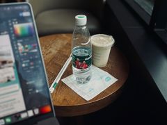 -星巴克(美丽华花园店)