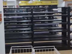 -家乐福(古北店)