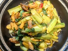 -巴盟人家·内蒙地方菜(华丽家族店)