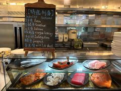 -圣丰索菲特·2 On 988 Café 自助餐厅