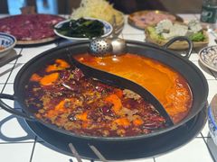 -旧街市鲜货老火锅(大光路店)