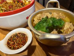 卤素拼-怪噜范·老贵阳街头名小吃(汇金星力城店)