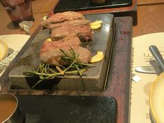 -一沙一城·岩烤牛扒(深圳首店)