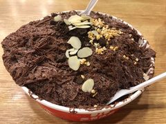 -愉肴麻辣香锅(中山路店)
