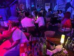 -vimi便利店酒吧