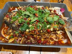 -新华贸购物中心(新华西道店)