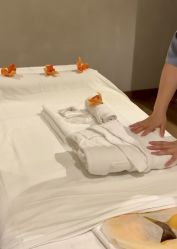 -禾颜社·精致美容