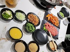-啊美丽炭火烤肉(滑翔一店)