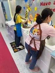 -熊小米专业儿童游泳馆