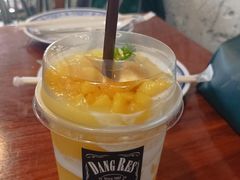 -Dang restaurant (patong phuket)