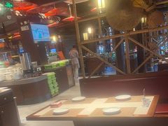 -湘西小馆(滨河路店)