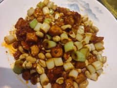 宫爆鸡腿肉-祥阁食府妈妈菜