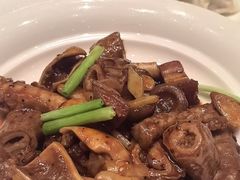 -景月阁空中食府(希尔顿酒店)