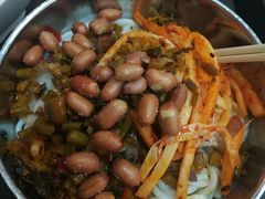 -红鼻子桂林米粉(金唐新光界店)