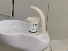 -极光口腔·矫正种植修复(锦江店)