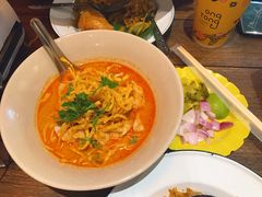 -Ongtong Khaosoi Ari Branch
