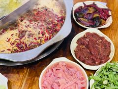 -储奇门鳝鱼火锅(总店)