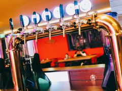 -虾弄弄海派小龙虾·牛羊蝎子火锅