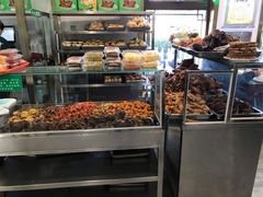 面包甜点陈列柜-护国寺小吃店(阜成门桥店)