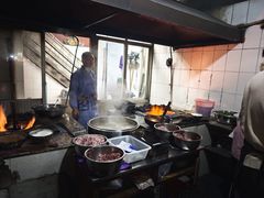 -正宗杨记普洱酸醋米线(总店)