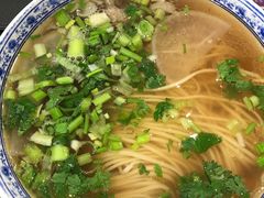-陇上全荟兰州传统牛肉面(延吉路店)