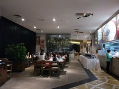大堂-彩蝶谷美食廊·粤式经典南番顺·铁板烧烤泰风味(广州长隆酒店)