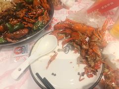 -老班长·小龙虾·鲜货烧烤大排档(金街美地店)