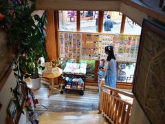 -猫的天空之城概念书店(丽江古城饮玉巷店)