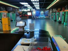 -极限PLAY运动娱乐新世界·团建派对潮玩休闲馆·室内蹦极高空游乐园