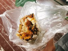 咸蛋黄糯米包油条-殷姐糯米包油条