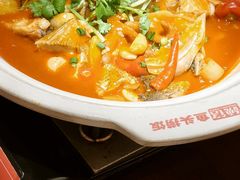 -魏铭鱼头捞饭(晋阳路店)