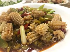酸辣鱿鱼-勇猛子川菜馆(新军路店)