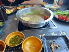 -牛武士寿喜烧·和牛火锅自助(全球首店)